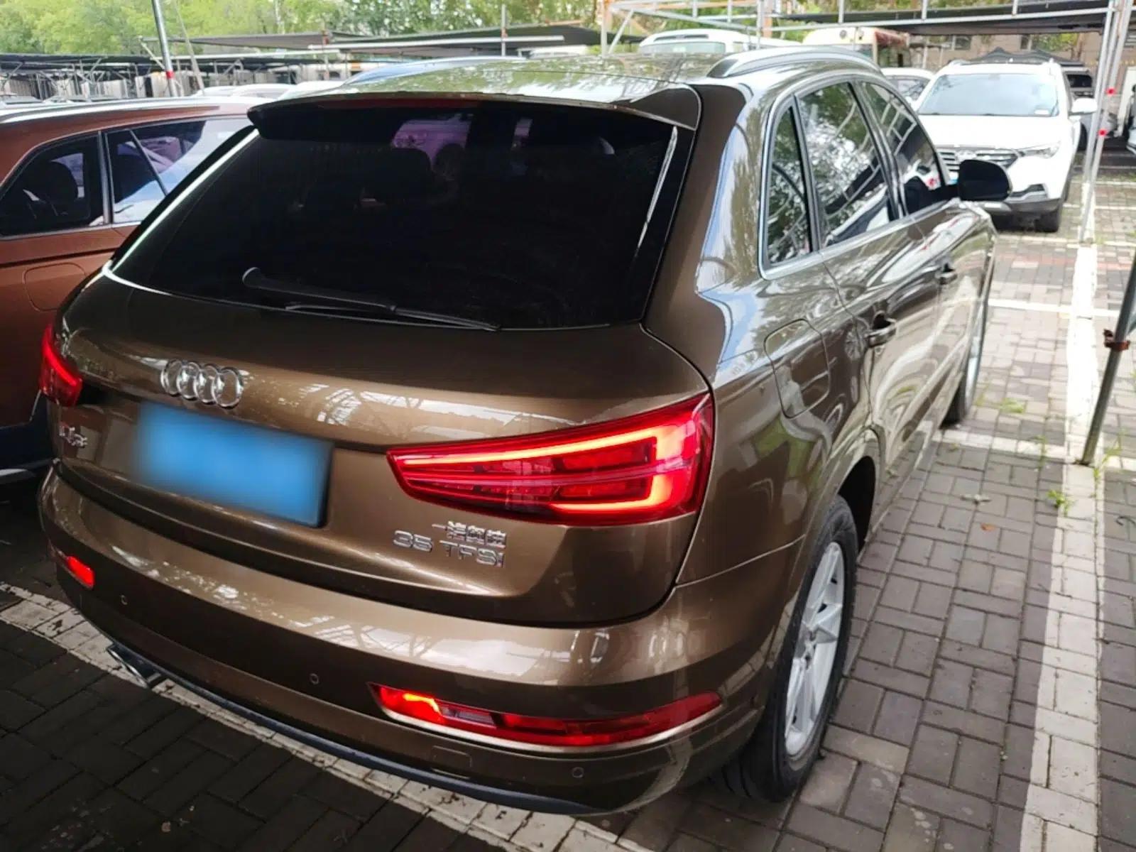 Audi Q3 2018 30th Anniversary Edition 35 TFSI Fashion Model — миниатюра 6