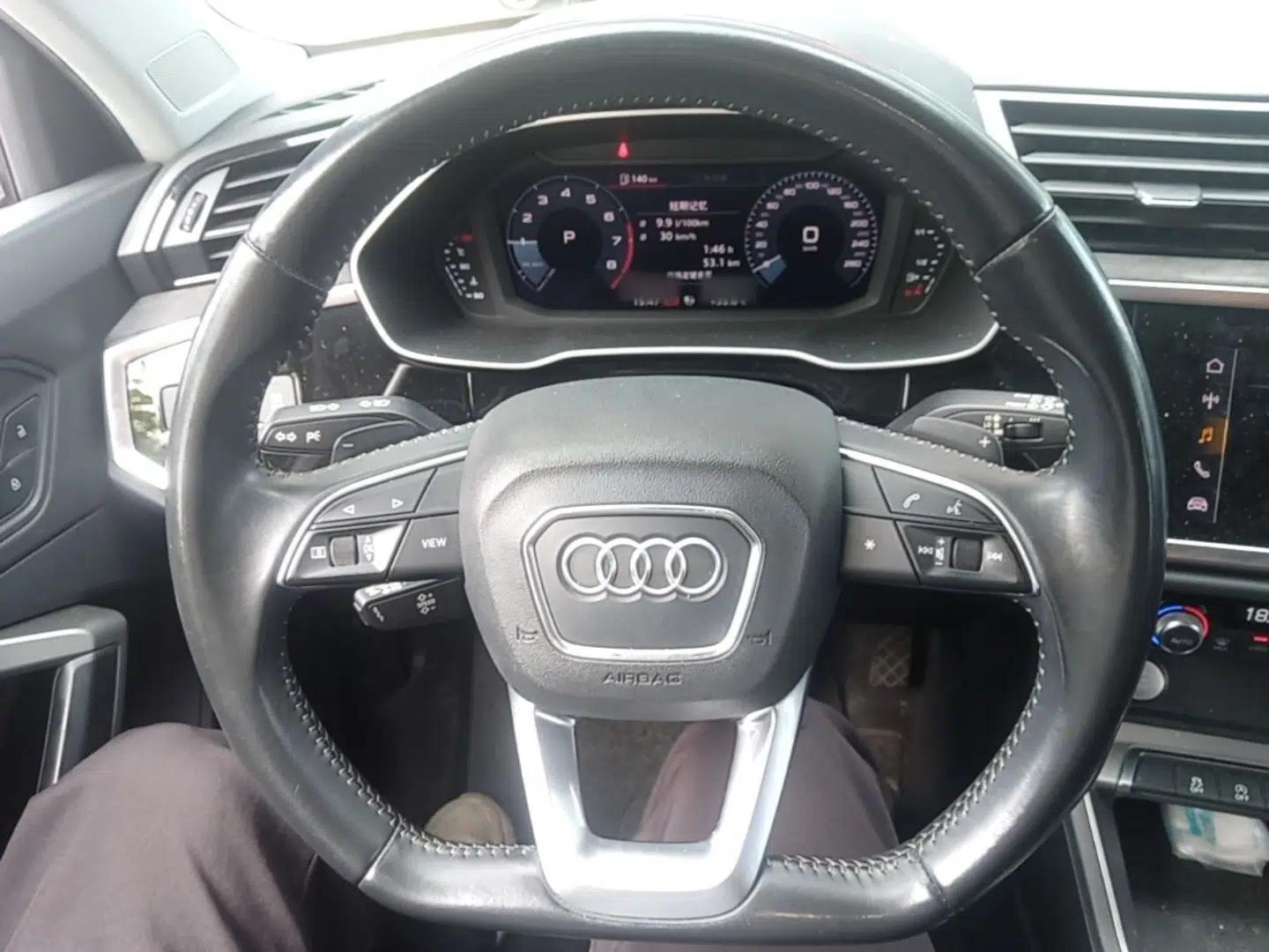 Audi Q3 2019 35 TFSI Fashion Dynamic Model — миниатюра 13
