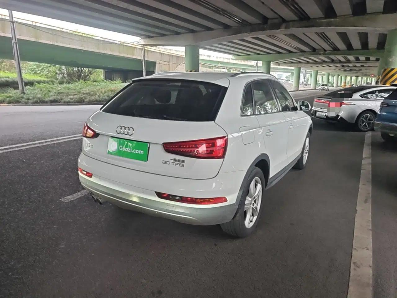 Audi Q3 2018 30th Anniversary Edition 30 TFSI Style Model — миниатюра 6