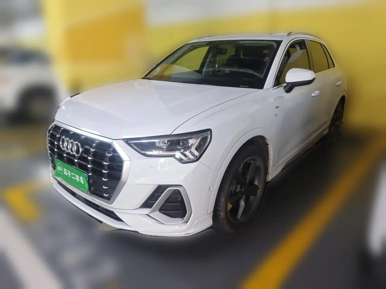 Audi Q3 2022 35 TFSI Fashion Dynamic Model — миниатюра 1