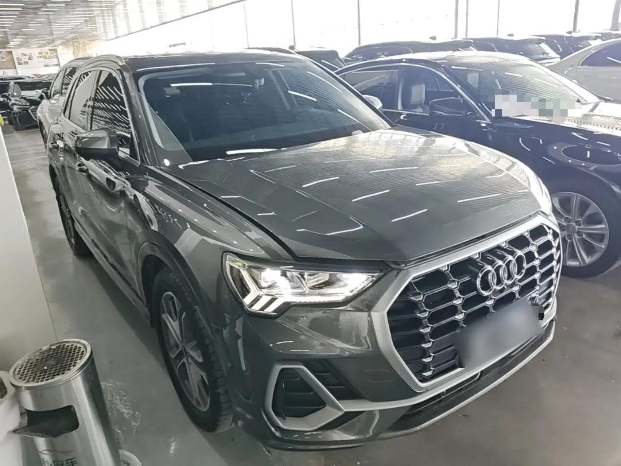Audi Q3 2022 40 TFSI Fashion Dynamic Model — миниатюра 3