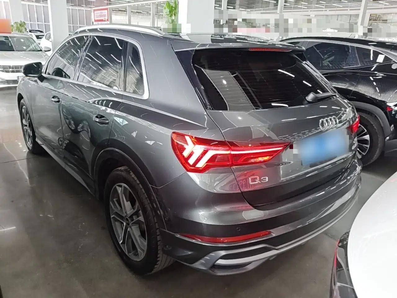 Audi Q3 2022 40 TFSI Fashion Dynamic Model — миниатюра 4