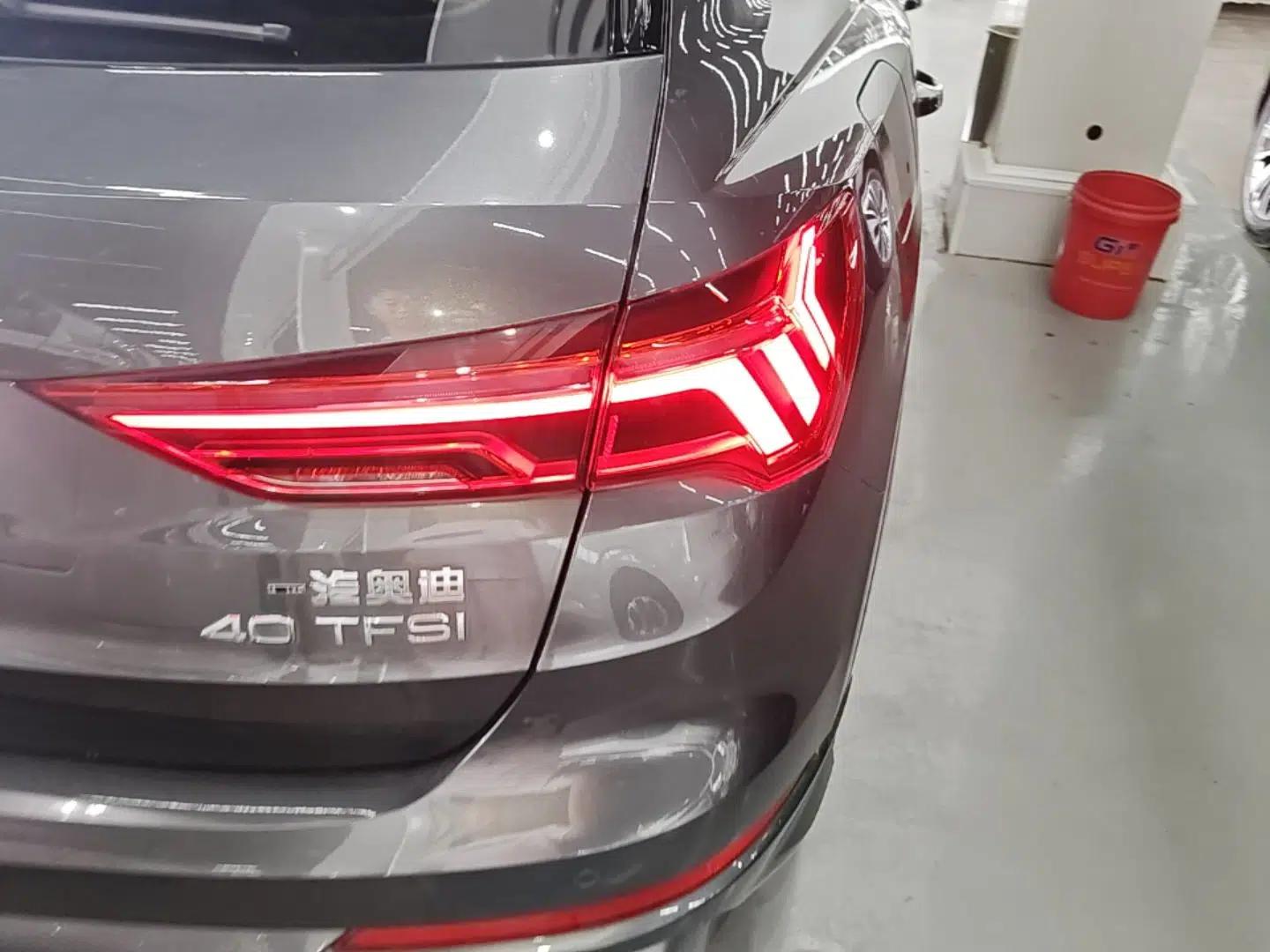 Audi Q3 2022 40 TFSI Fashion Dynamic Model — миниатюра 9