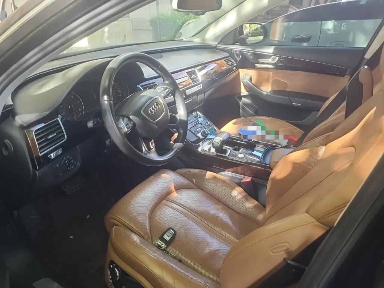 Audi A8 2014 A8L 45 TFSI quattro Luxury Model — миниатюра 15