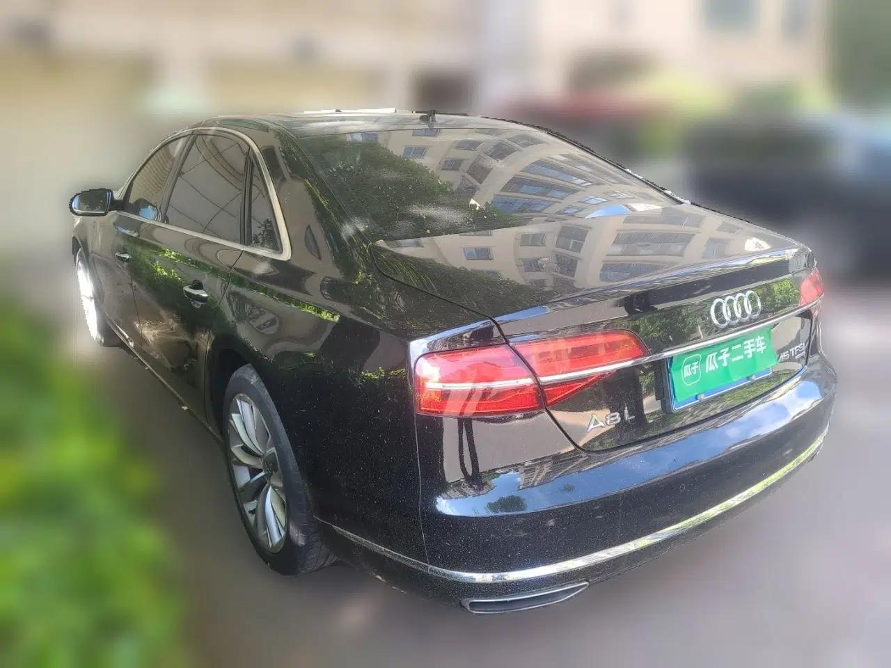 Audi A8 2014 A8L 45 TFSI quattro Luxury Model — миниатюра 4