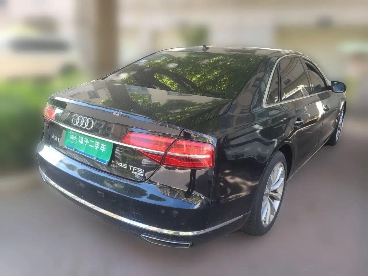 Audi A8 2014 A8L 45 TFSI quattro Luxury Model — миниатюра 6