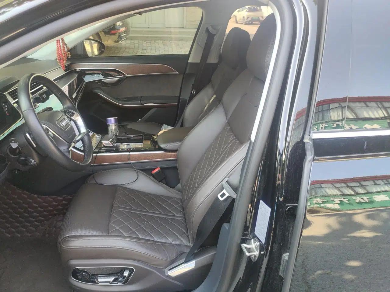 Audi A8 2021 A8L 50 TFSI quattro Luxury Model — миниатюра 15