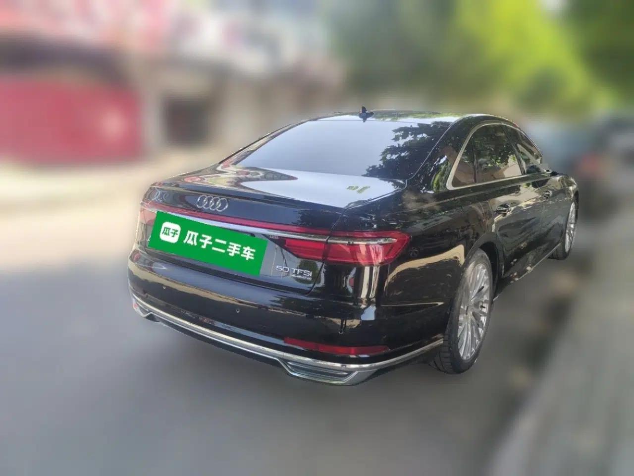 Audi A8 2021 A8L 50 TFSI quattro Luxury Model — миниатюра 6