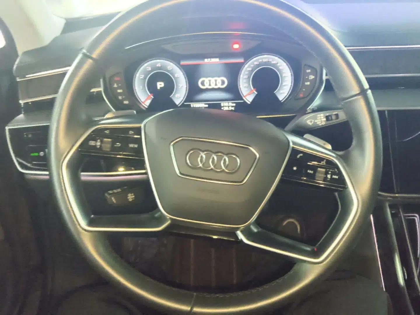 Audi A8 2021 A8L 50 TFSI quattro Comfort Model — миниатюра 18