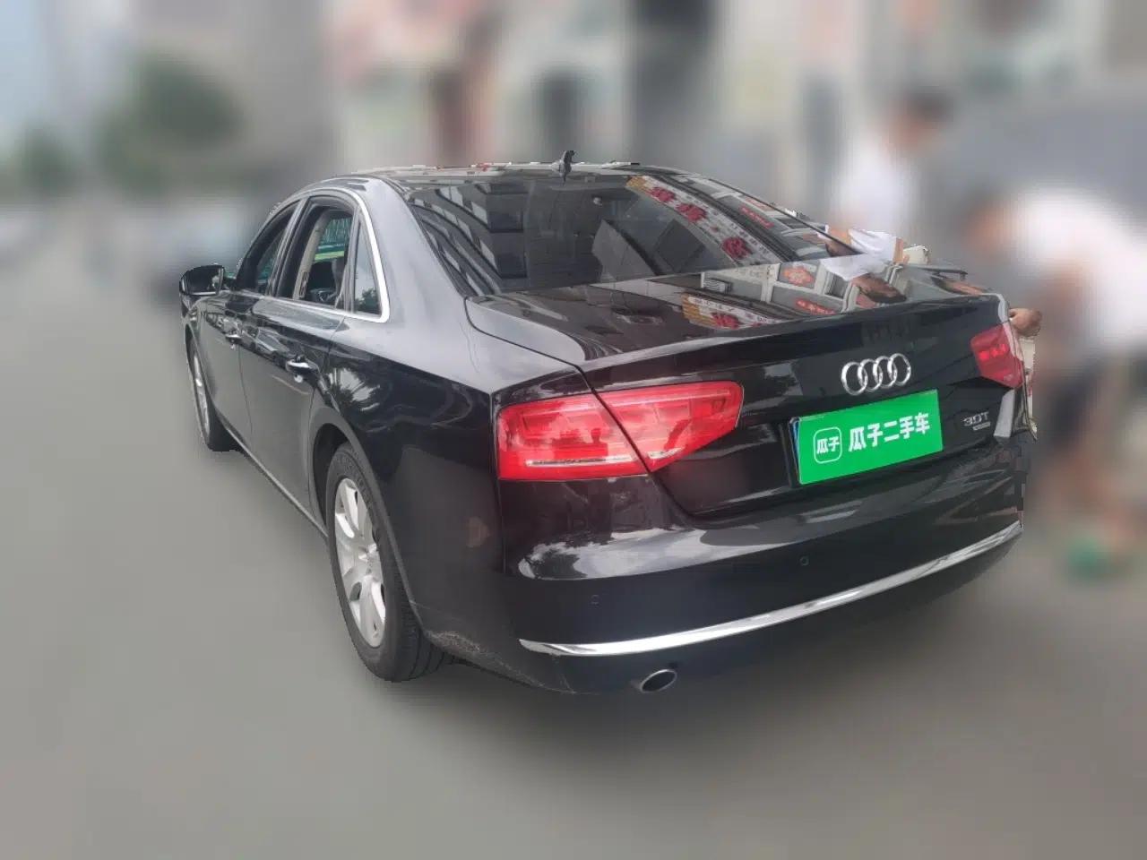Audi A8 2011 A8L 3.0 TFSI quattro Luxury Edition (213kW) — миниатюра 4
