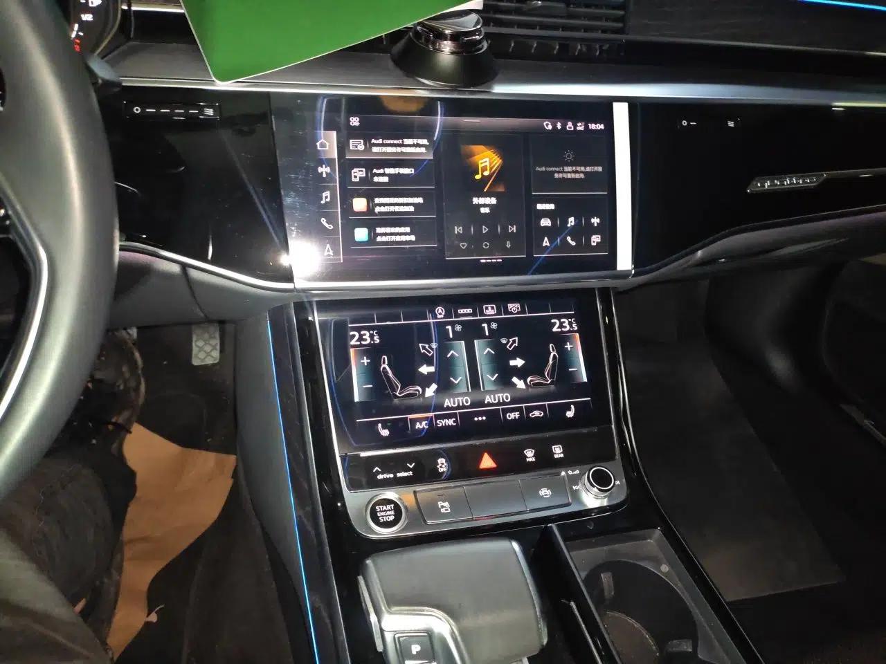 Audi A8 2021 A8L 50 TFSI quattro Comfort Model — миниатюра 13