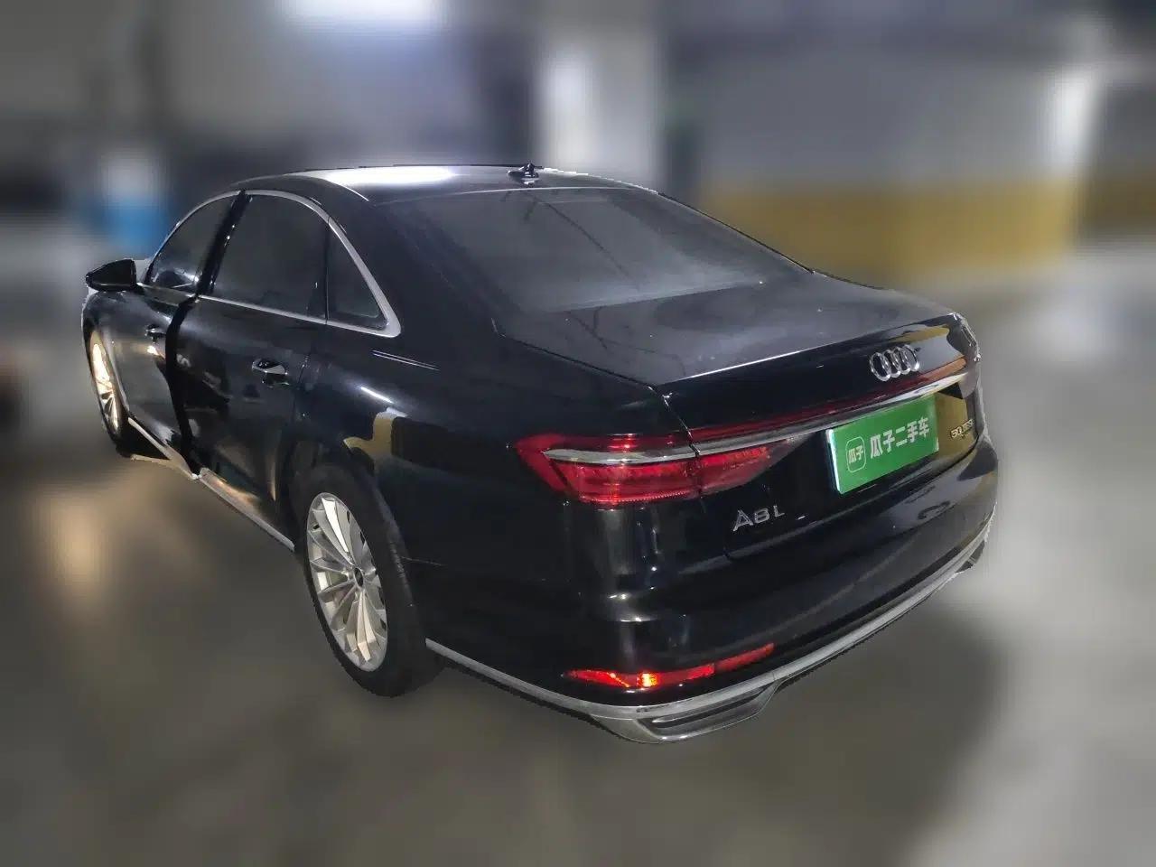 Audi A8 2021 A8L 50 TFSI quattro Comfort Model — миниатюра 4