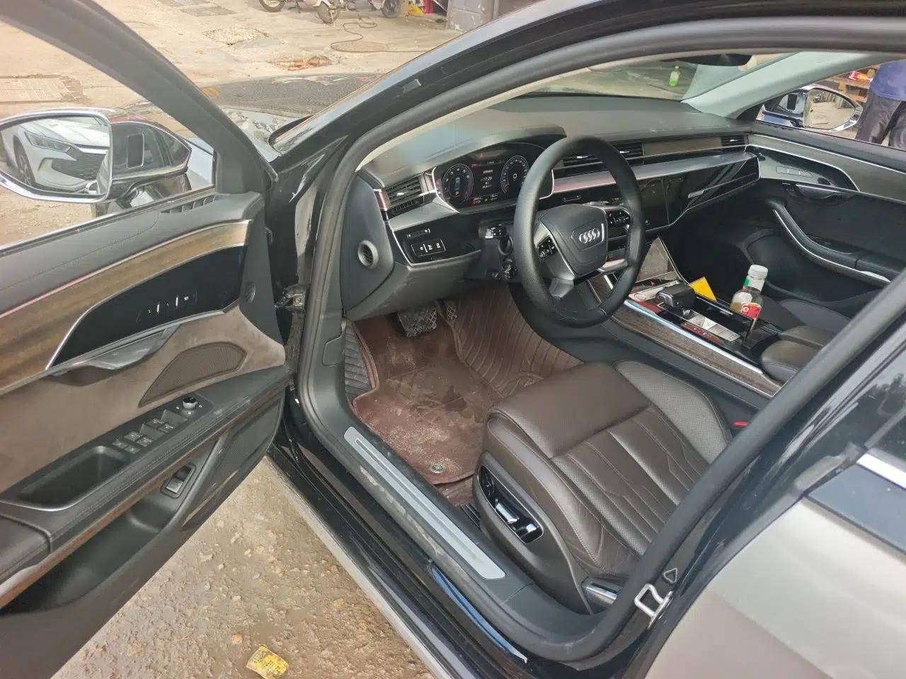 Audi A8 2018 A8L 55 TFSI quattro Prestige Edition — миниатюра 16