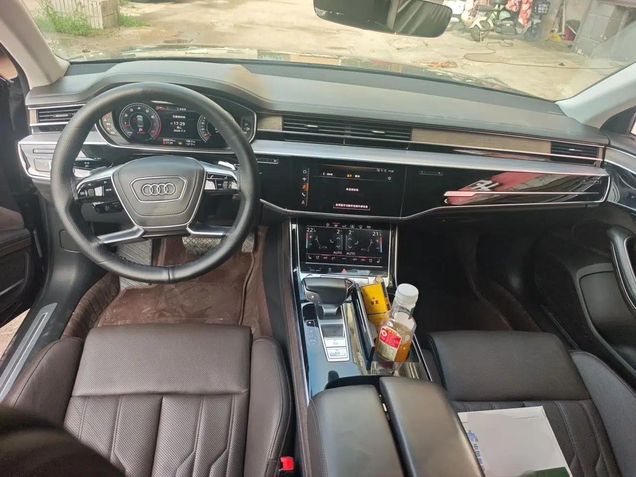Audi A8 2018 A8L 55 TFSI quattro Prestige Edition — миниатюра 9