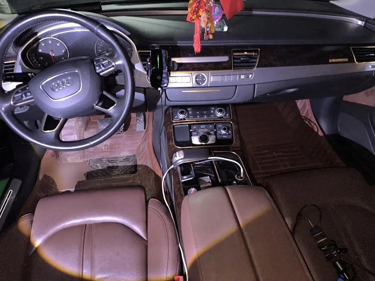 Audi A8 2017 A8L 45 TFSI quattro Comfort model — миниатюра 9