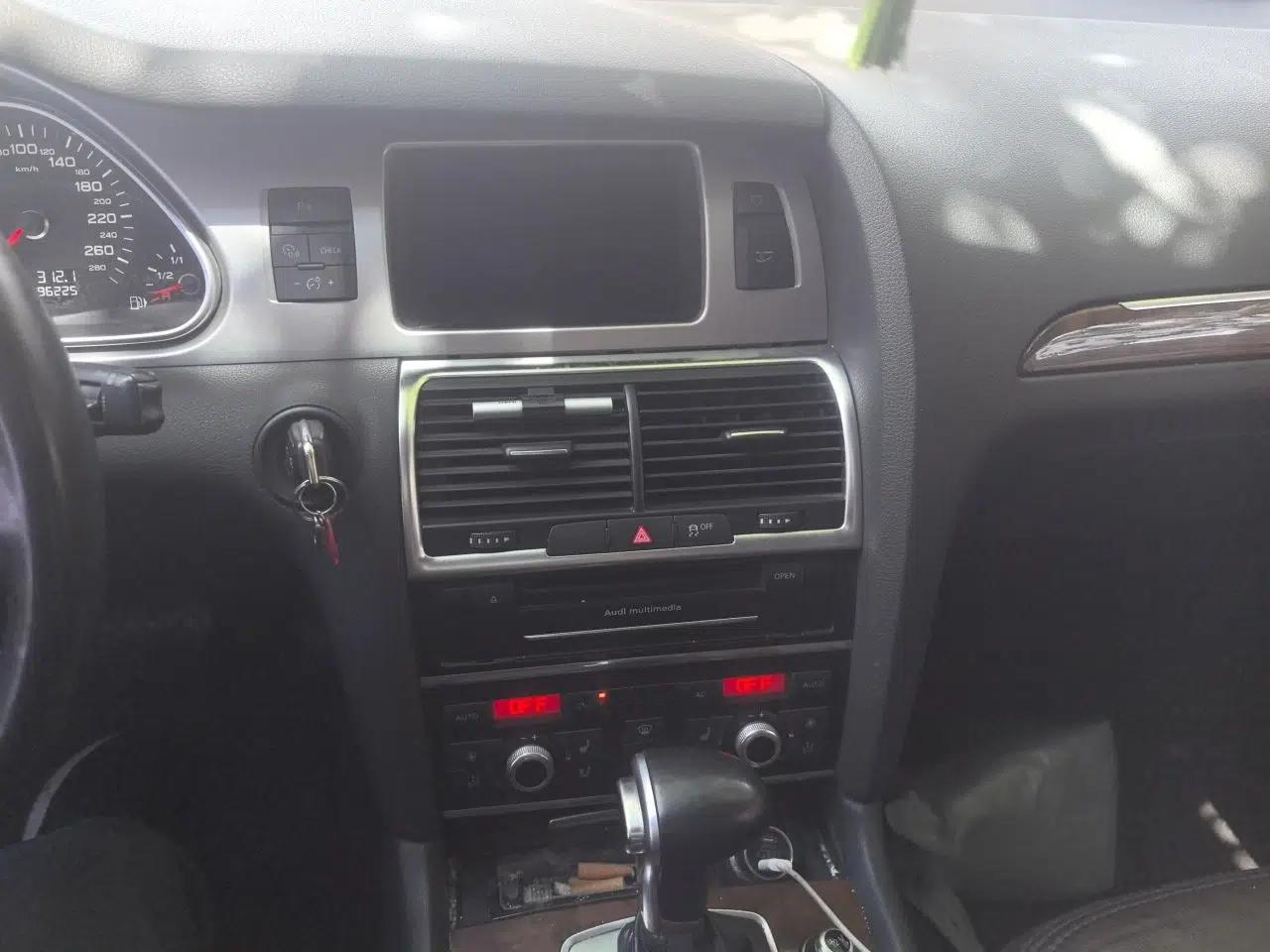 Audi Q7 2013 35 TFSI Ambition Edition — миниатюра 13