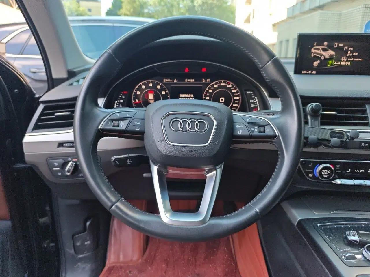 Audi Q7 2019 45 TFSI Comfort Model — миниатюра 10