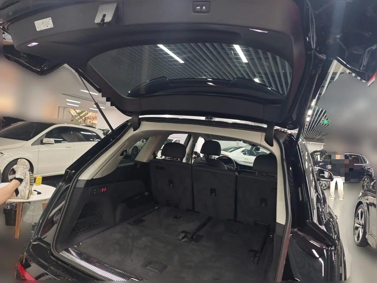 Audi Q7 2025 55 TFSI quattro S line Sport Edition — миниатюра 19