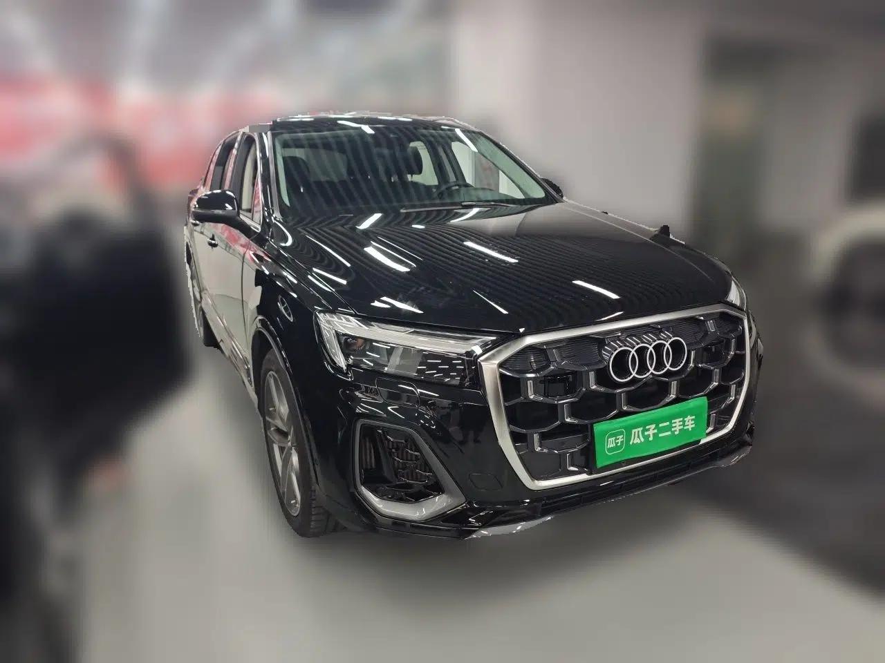 Audi Q7 2025 55 TFSI quattro S line Sport Edition — миниатюра 3