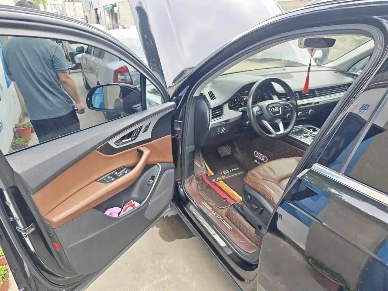 Audi Q7 2016 40 TFSI Comfort Model — миниатюра 16