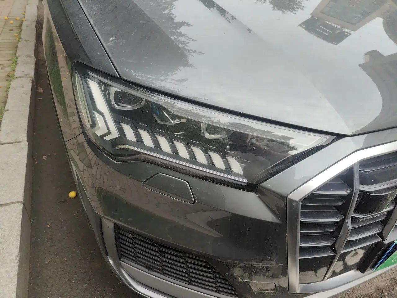 Audi Q7 2021 55 TFSI quattro S line Prestige Edition — миниатюра 11
