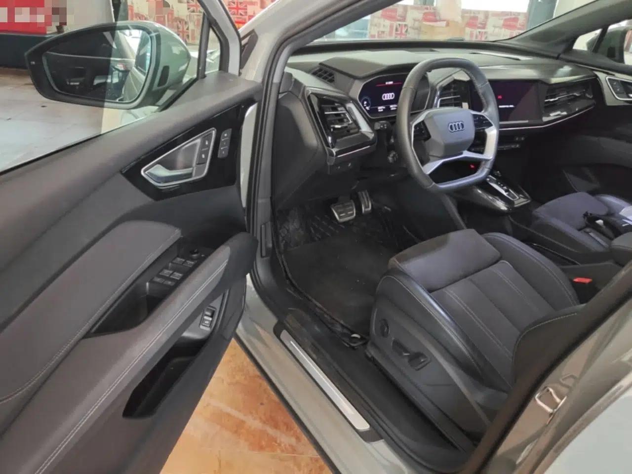 Audi Q4 e-tron 2023 40 e-tron Boundary Edition — миниатюра 18