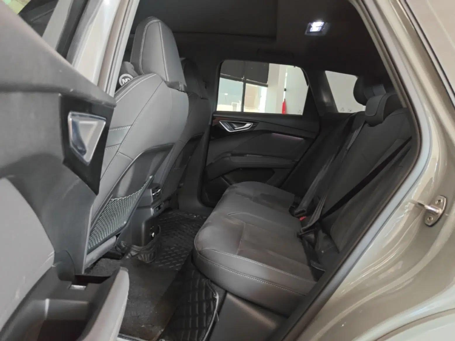 Audi Q4 e-tron 2023 40 e-tron Boundary Edition — миниатюра 20