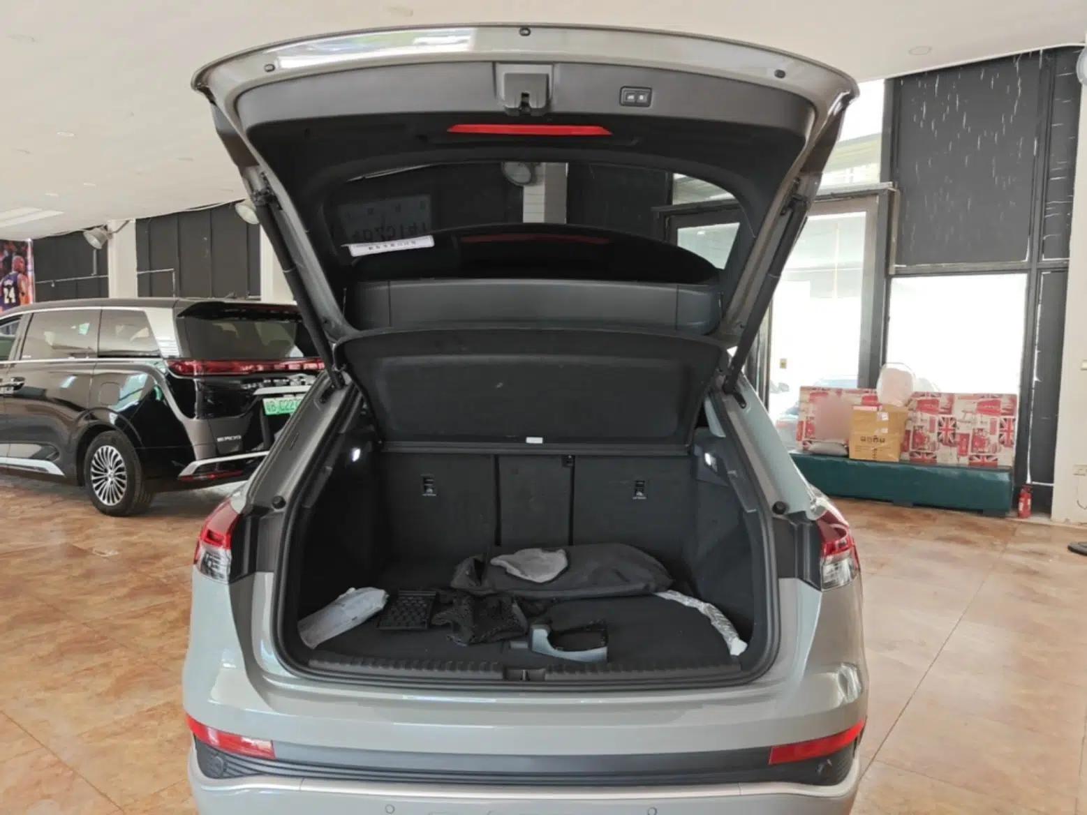 Audi Q4 e-tron 2023 40 e-tron Boundary Edition — миниатюра 22