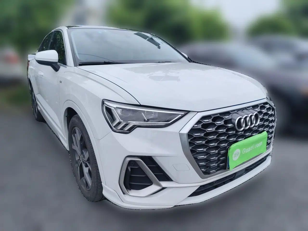 Audi Q3 Sportback 2020 40 TFSI Fashion Model — миниатюра 3