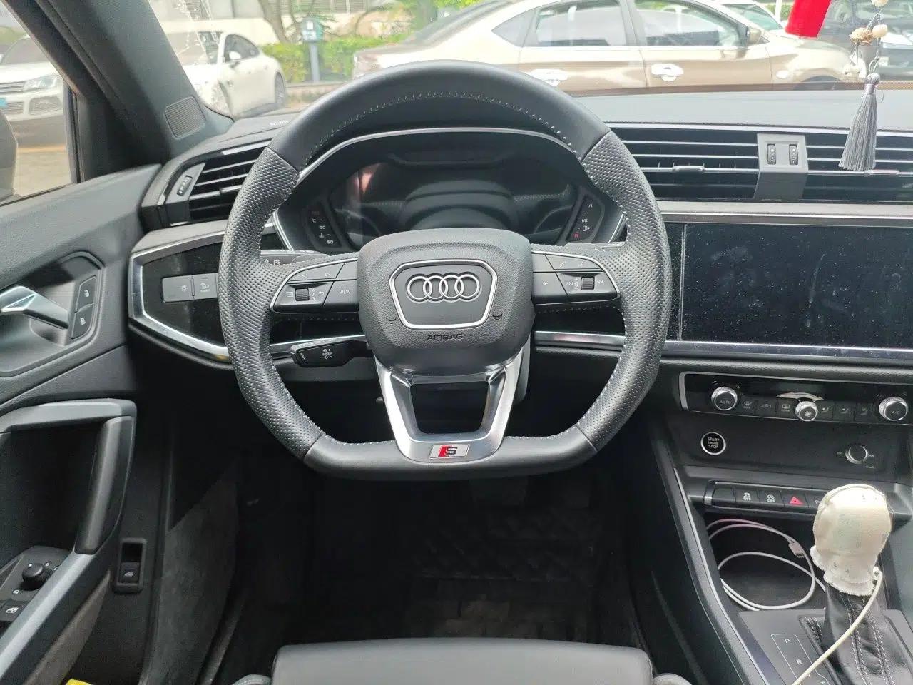 Audi Q3 Sportback 2022 40 TFSI Fashion Model — миниатюра 10
