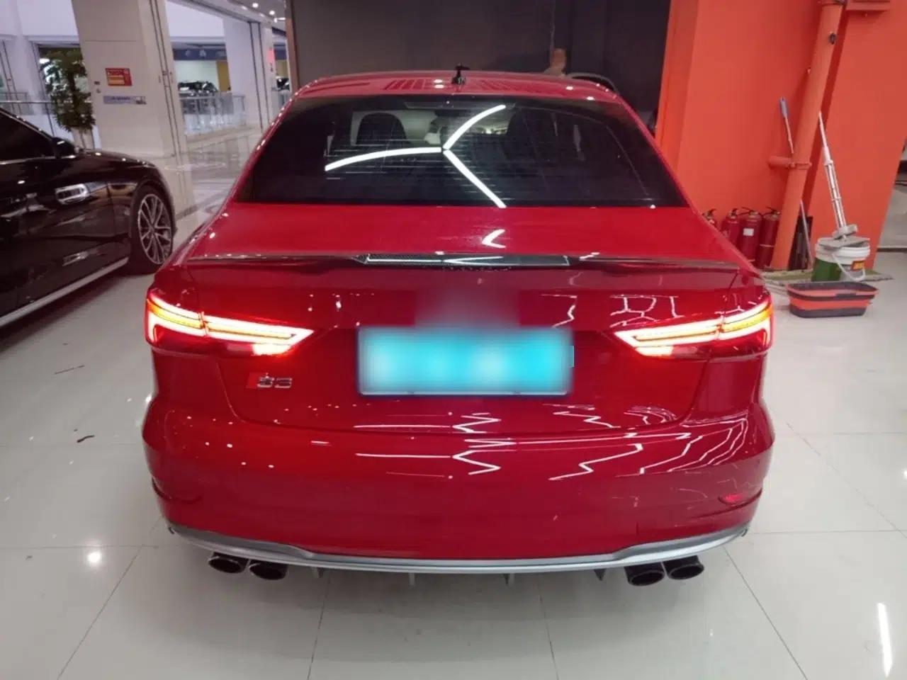 Audi S3 2017 Year Restyled S3 2.0T Limousine — миниатюра 5