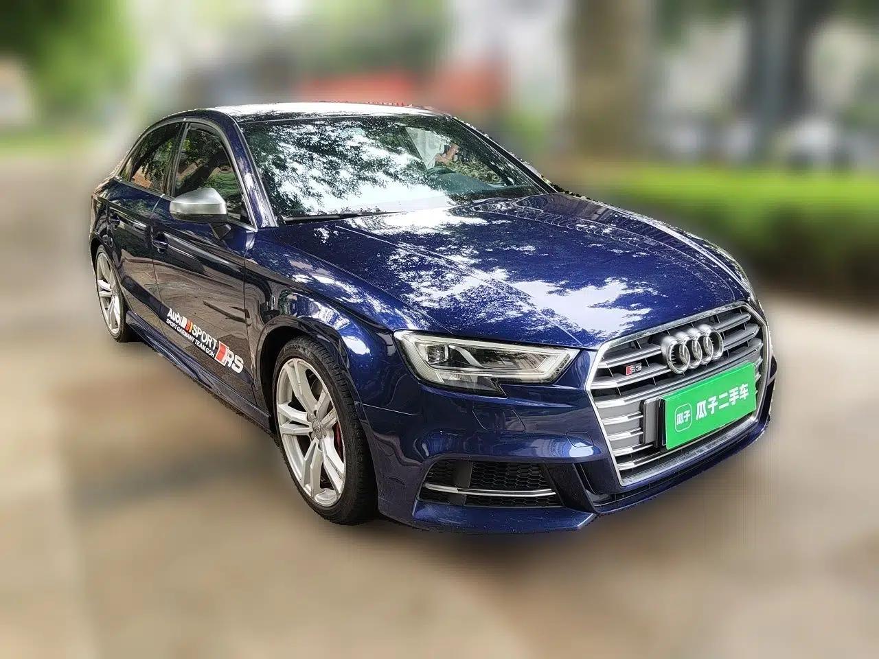 Audi S3 2017 Year Restyled S3 2.0T Limousine — миниатюра 3
