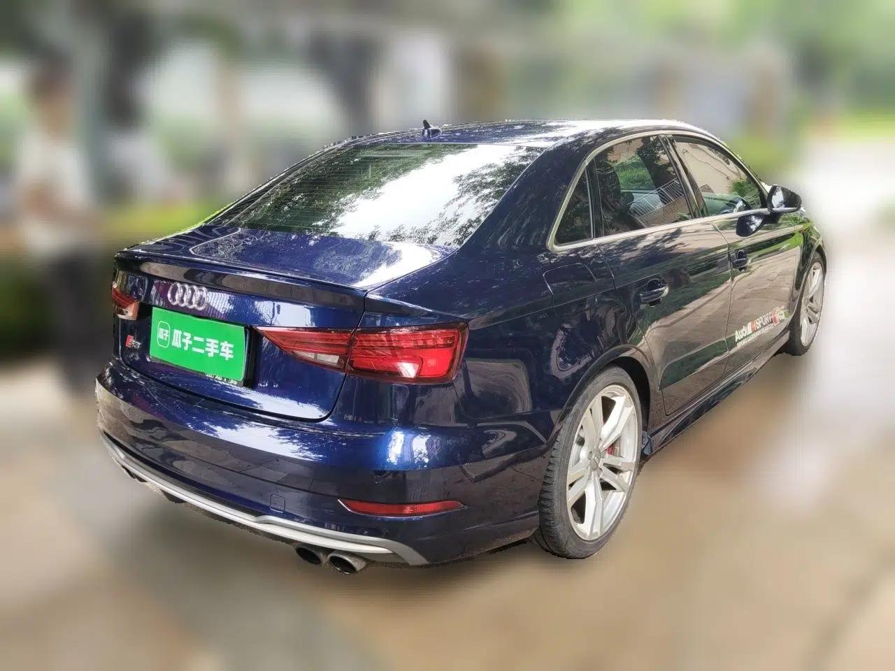 Audi S3 2017 Year Restyled S3 2.0T Limousine — миниатюра 6