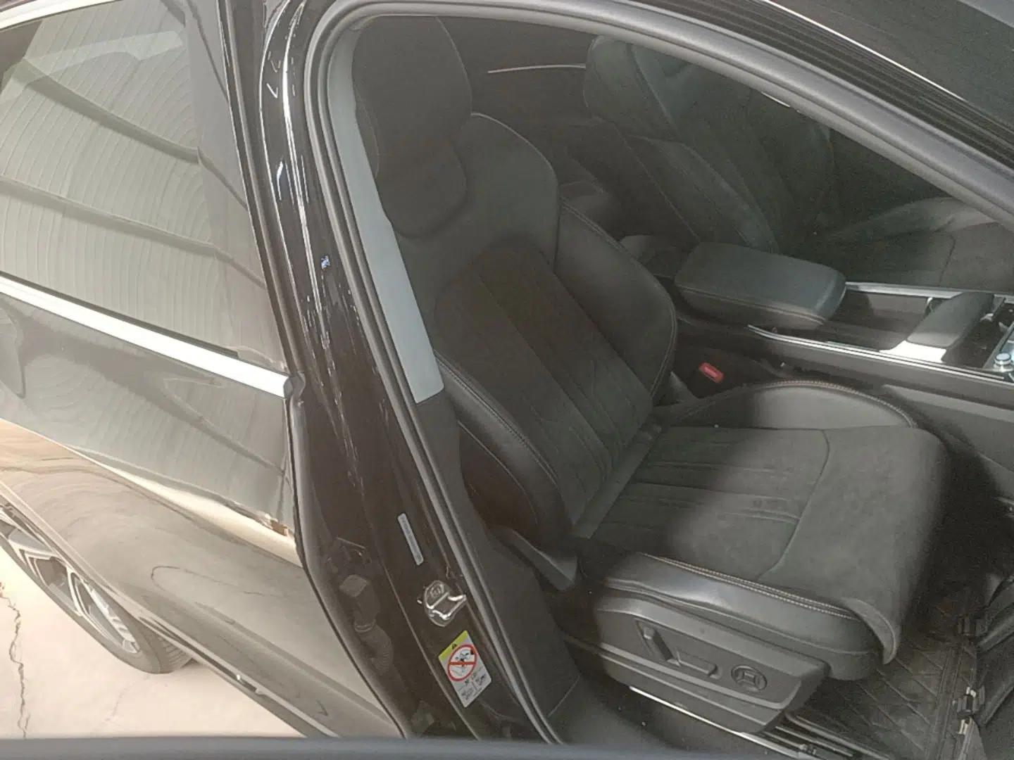 Audi e-tron 2021 50 quattro Prestige Edition — миниатюра 19