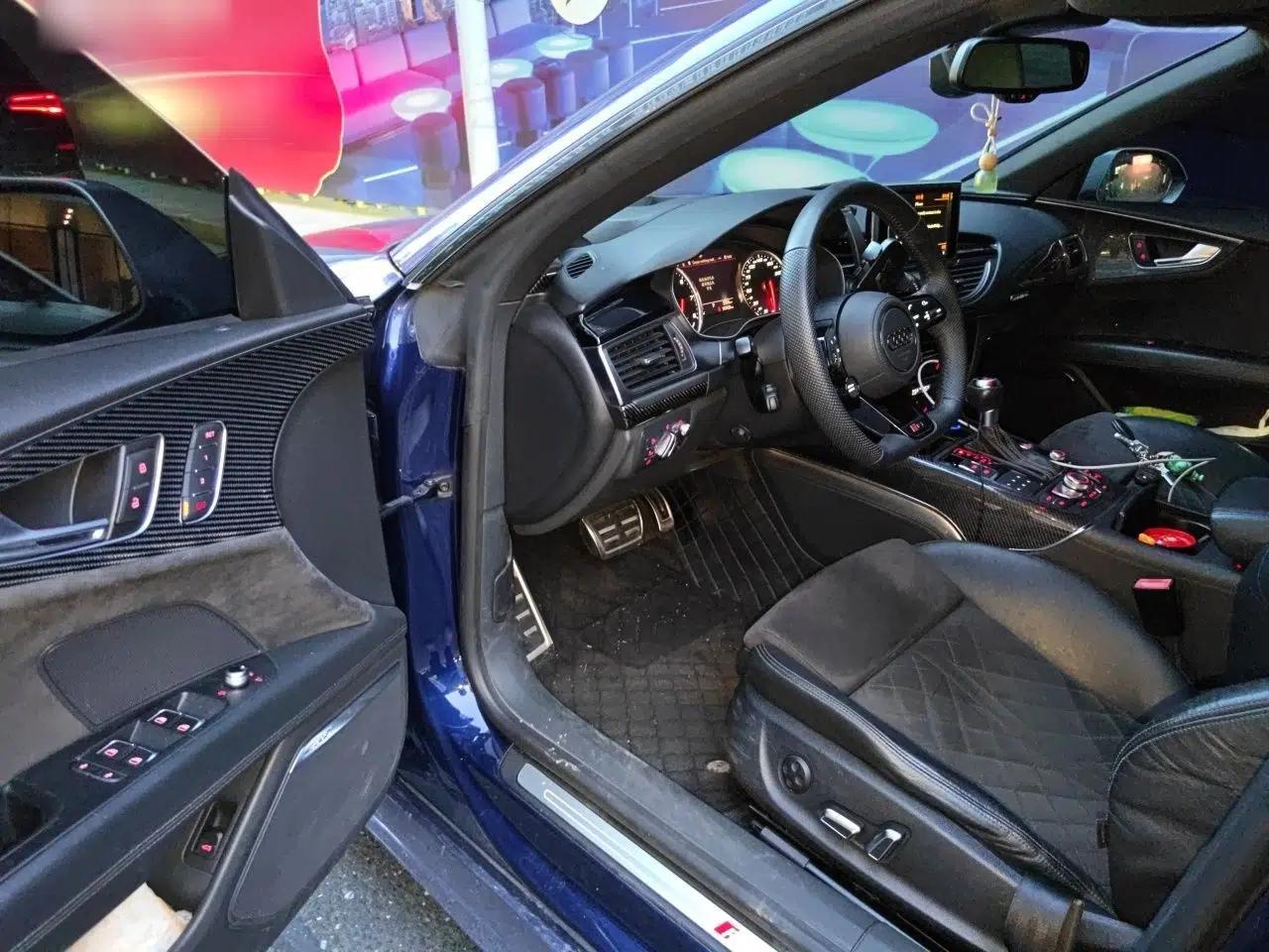Audi RS 7 2014 RS 7 4.0T Sportback — миниатюра 16
