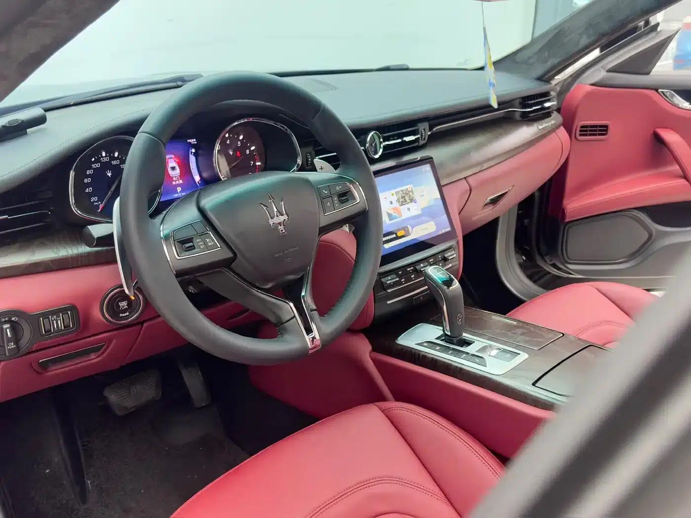 Quattroporte 2015 3.0T S Q4 — миниатюра 14
