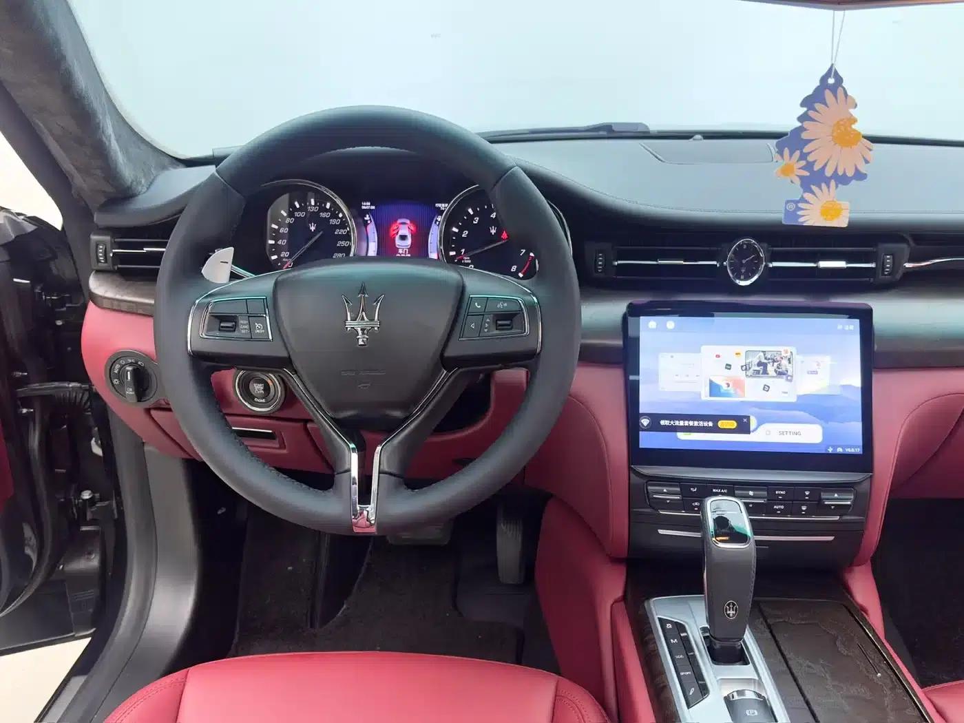 Quattroporte 2015 3.0T S Q4 — миниатюра 16