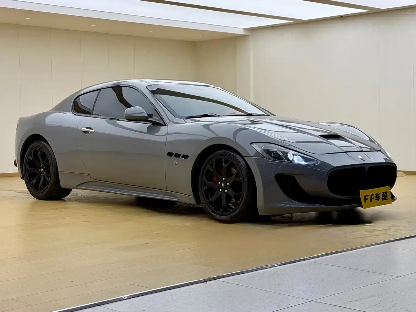 GranTurismo 2013 4.7L Sport Automatic — миниатюра 3