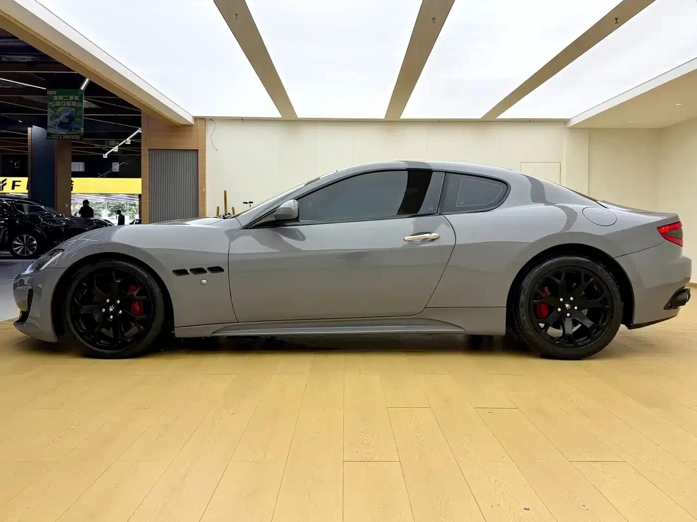 GranTurismo 2013 4.7L Sport Automatic — миниатюра 4