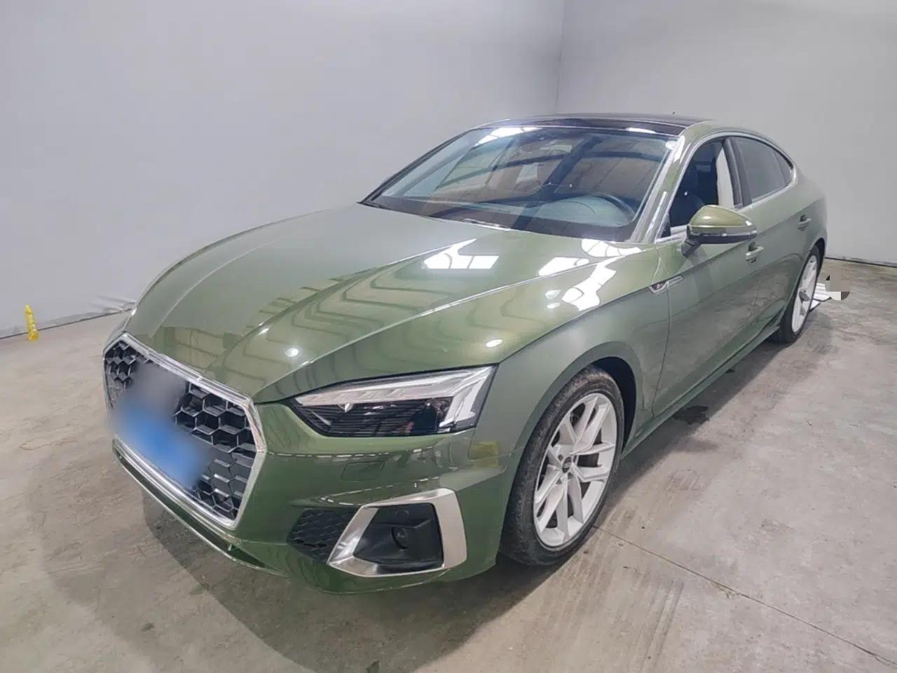 Audi A5 2024 Sportback 40 TFSI Fashionable and Dynamic Model — миниатюра 1