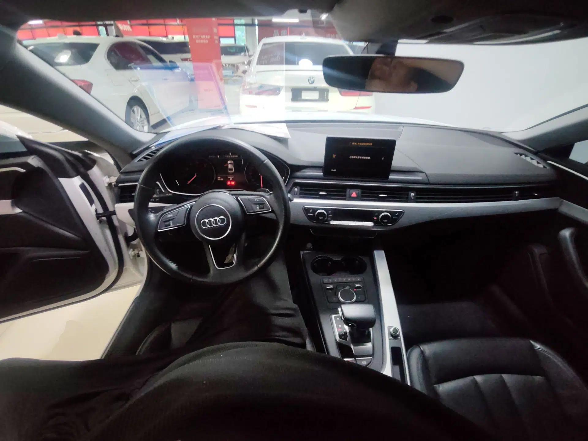 Audi A5 2017 Coupe 40 TFSI Fashion Model — миниатюра 12