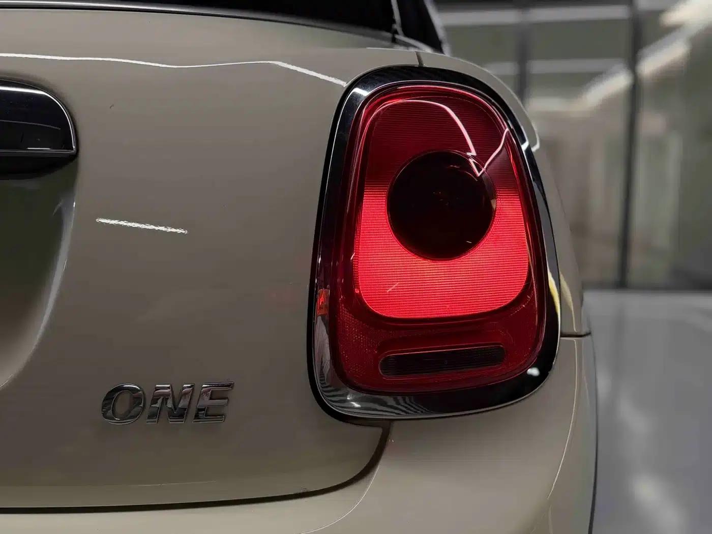 2016 MINI 1.2T ONE 5-Door — миниатюра 15