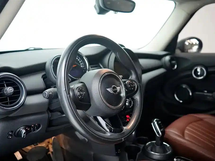 2018 MINI 1.5T ONE PLUS 5-Door — миниатюра 15