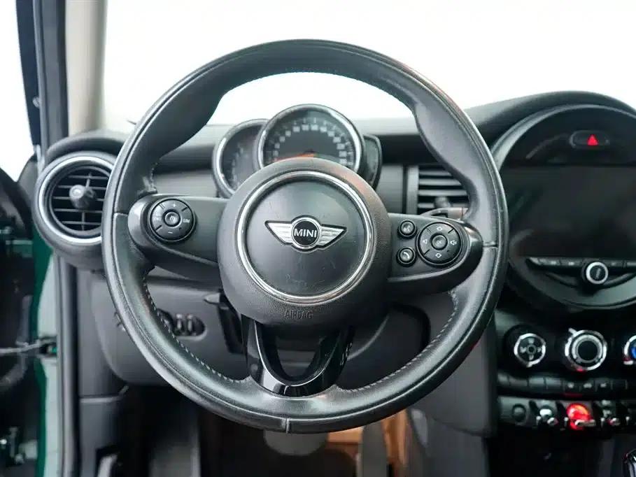 2018 MINI 1.5T ONE PLUS 5-Door — миниатюра 16