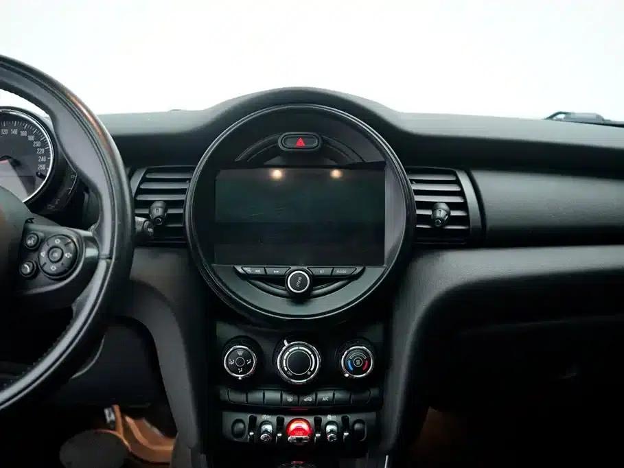 2018 MINI 1.5T ONE PLUS 5-Door — миниатюра 17