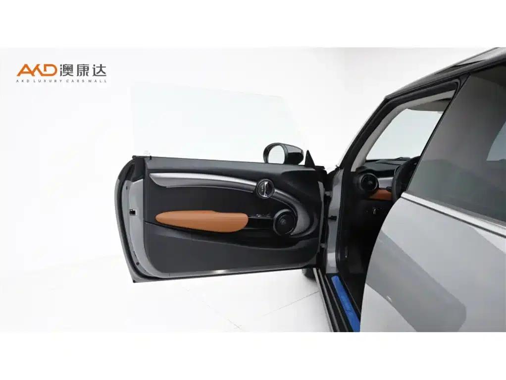 Mini/2.0T/2023/Cooper S Artist — миниатюра 10