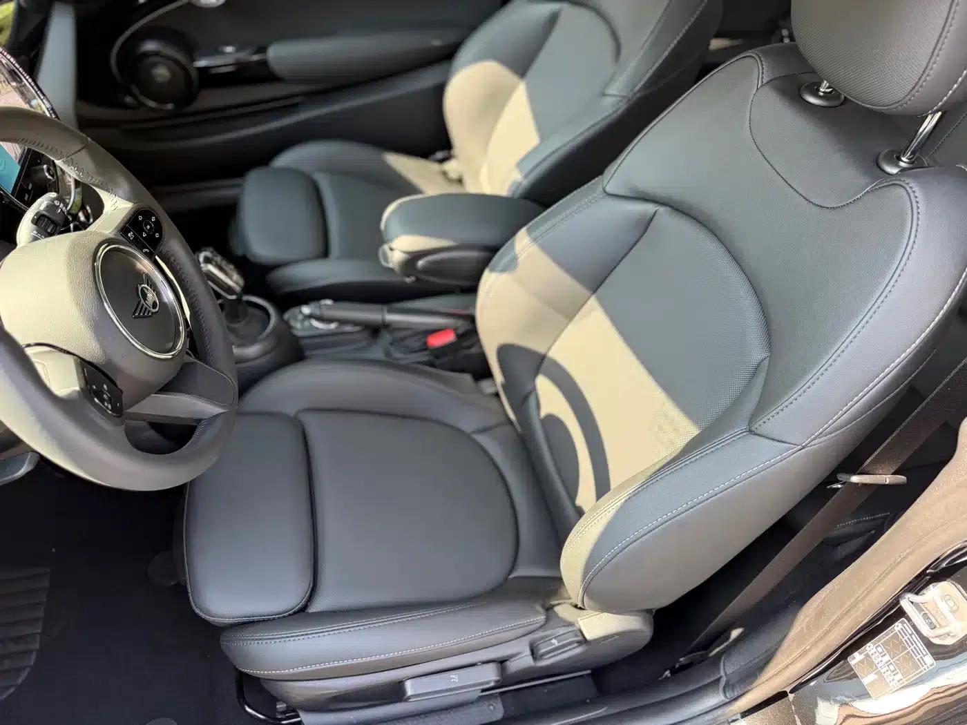 MINI 2023 1.5T COOPER King's Cross Special Edition — миниатюра 20