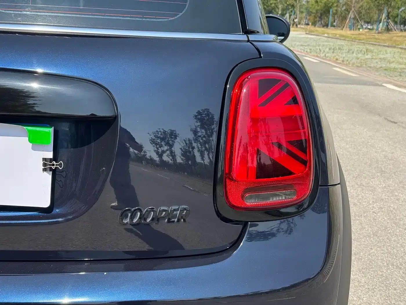 MINI 2022 1.5T COOPER Black Label Special Edition — миниатюра 16