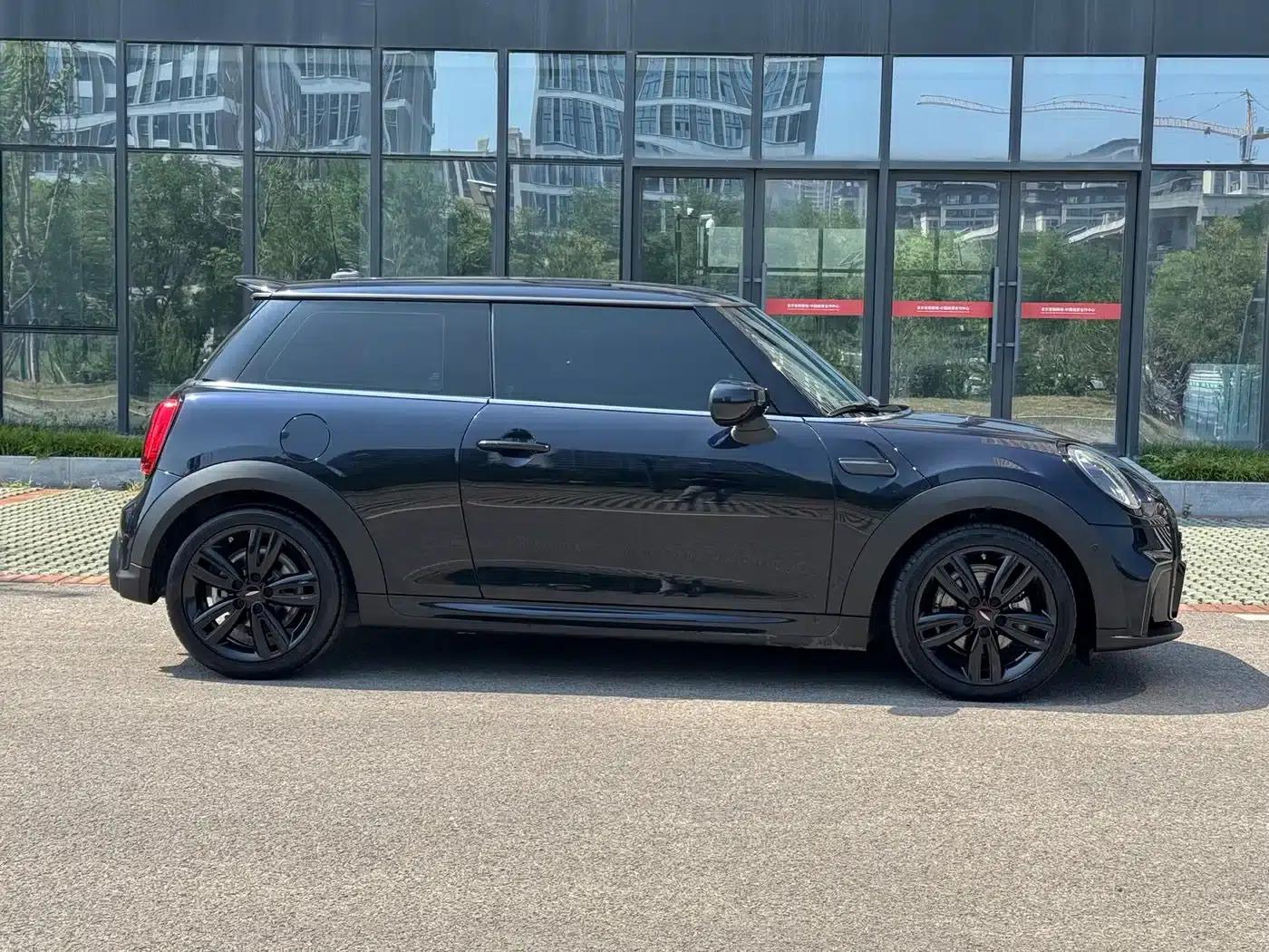 MINI 2022 1.5T COOPER Black Label Special Edition — миниатюра 19