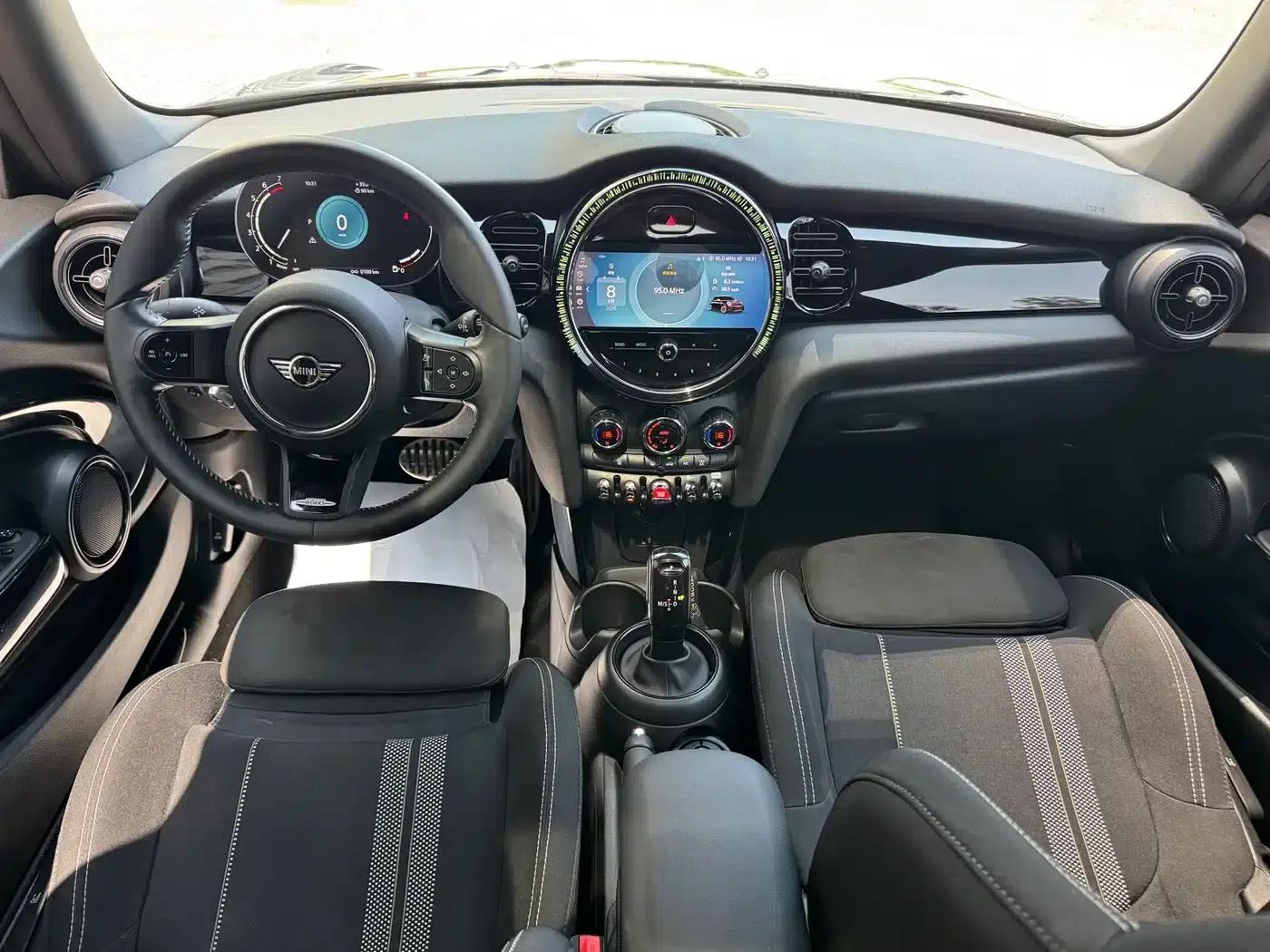 MINI 2022 1.5T COOPER Black Label Special Edition — миниатюра 22
